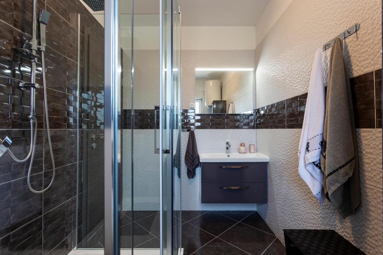 Apartmani Karoca 3 Пула Экстерьер фото