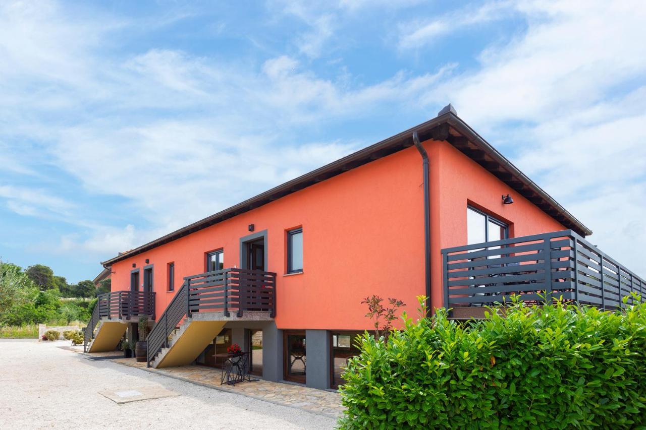 Apartmani Karoca 3 Пула Экстерьер фото