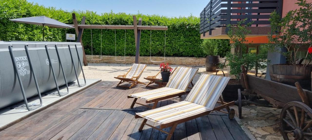 Apartmani Karoca 3 Пула Экстерьер фото