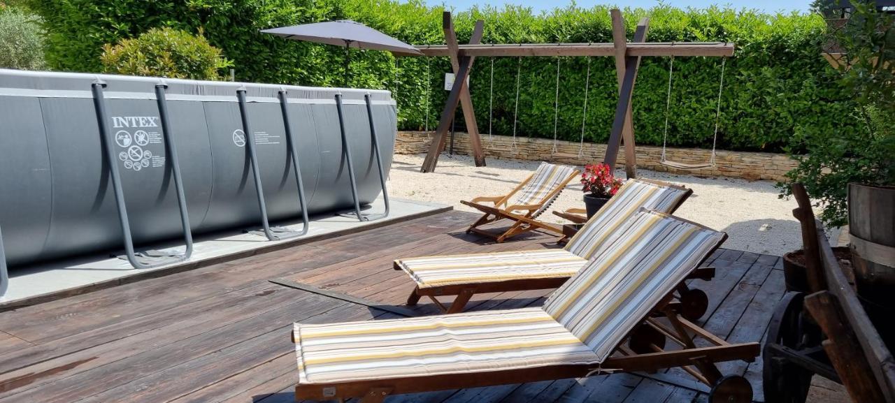 Apartmani Karoca 3 Пула Экстерьер фото